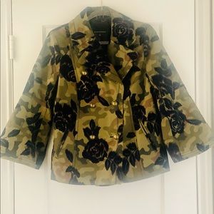 Banana Republic short trench coat style jacket with bell sleeves..